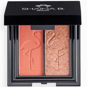 Shaina B Free Duo Eyeshadow Palette